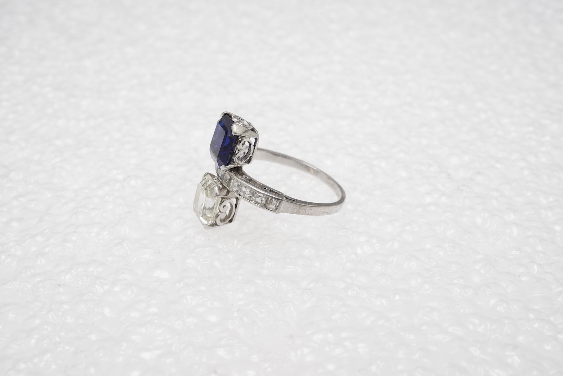 An Art Deco sapphire and diamond 'toi-et-moi' ring, 1930s